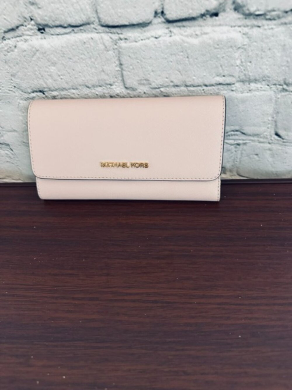 Michael Kors Powder Blush Saffiano Leather Trifold Wallet NWOT - Picture 1 of 5